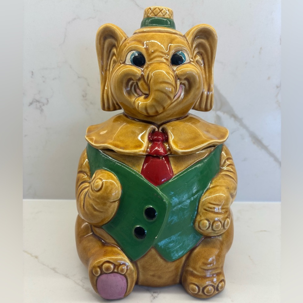 Vintage MCM Lucky Circus Elephant Derpy Cookie Jar Giftcraft Japan